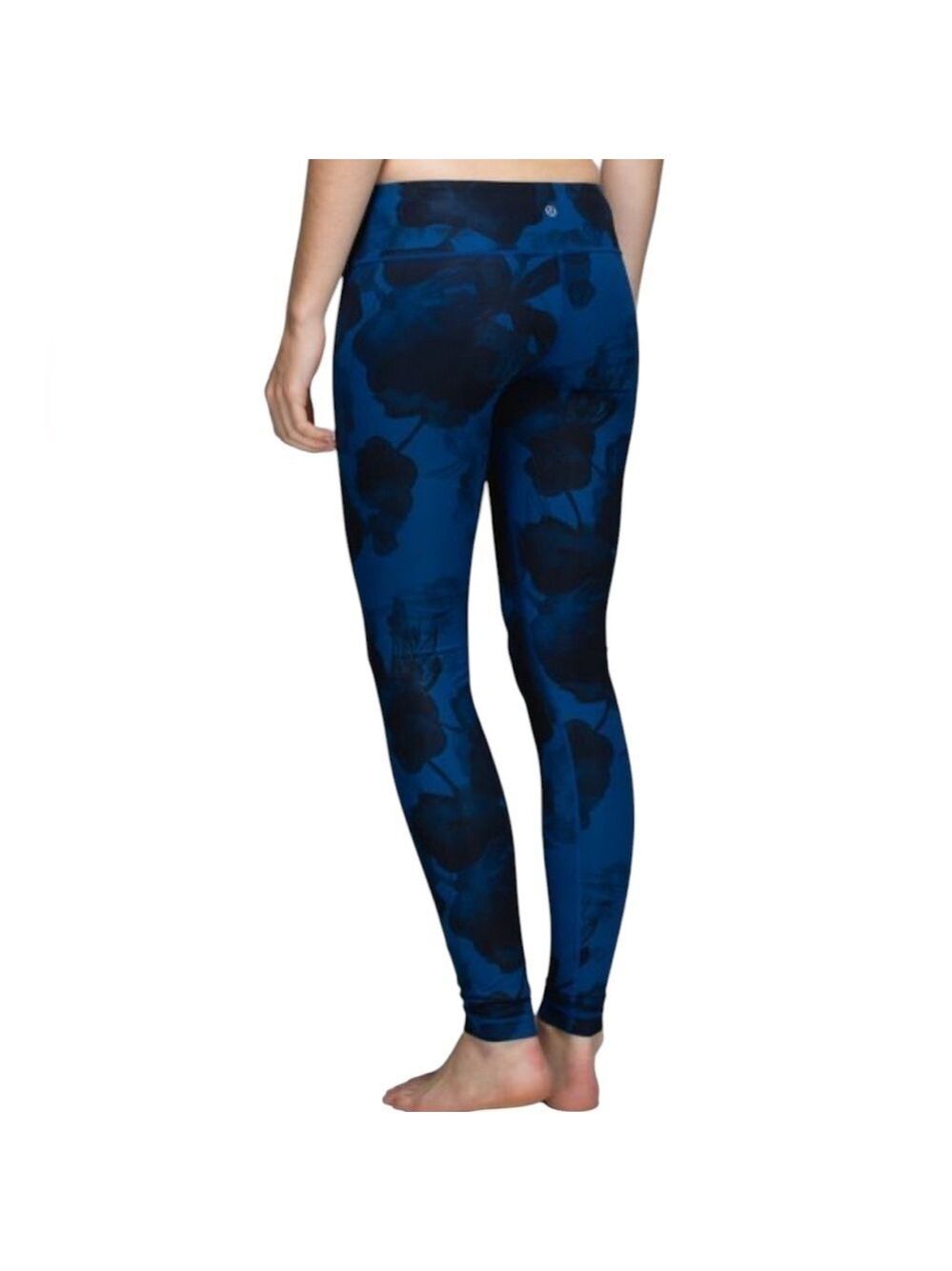 Lululemon Wunderunder 28” Blue Floral Leggings Size 4